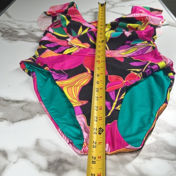 TRINA TURK Gemini Ruffle One-Piece Swimsuit ~ US  Size 6 - Picture 9 of 13